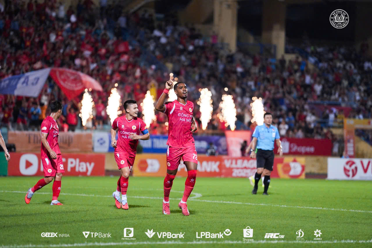 CÔNG AN HÀ NỘI 1-1 THỂ CÔNG VIETTEL: DERBY THỦ ĐÔ BẤT PHÂN THẮNG BẠI